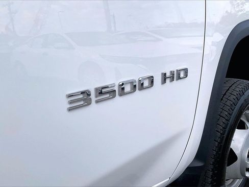 Used 2025 Chevrolet Silverado 3500 W/T w/ WT Convenience Package image 8