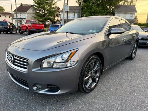 Used 2014 Nissan Maxima 3.5 SV w/ Sport Package FWD image 2