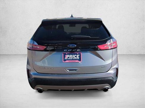 Used 2024 Ford Edge Titanium image 7