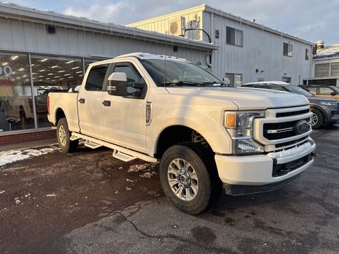 Used 2022 Ford F250 XL w/ STX Appearance Package image 4
