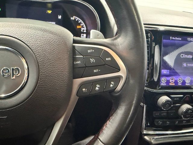 Used 2019 Jeep Grand Cherokee Trailhawk w/ Trailhawk Luxury Group AWD/4WD image 13
