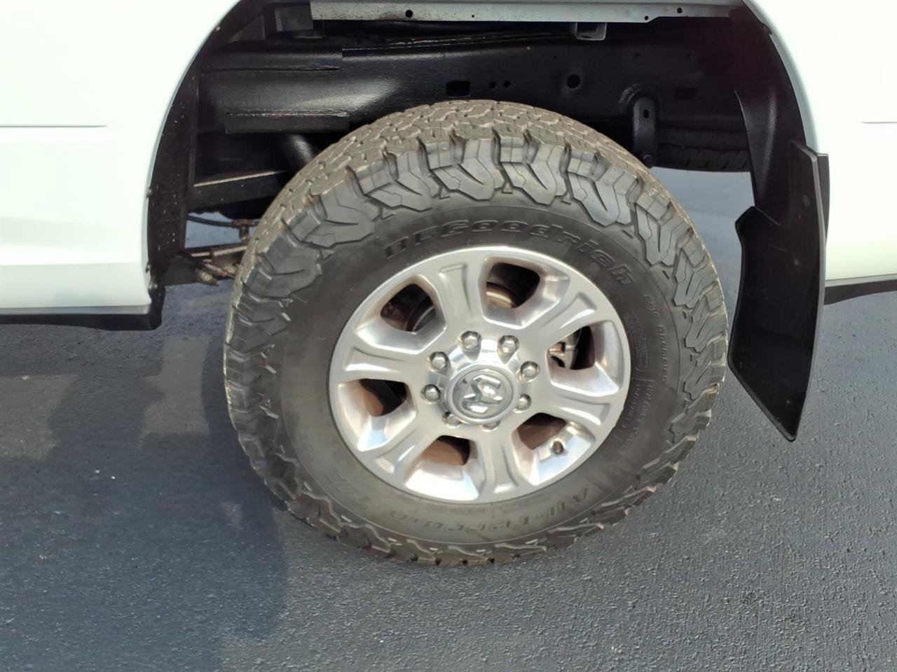 Used 2019 RAM 2500 Big Horn AWD/4WD image 25