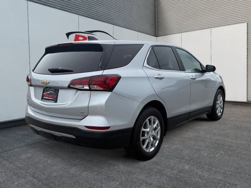 Used 2022 Chevrolet Equinox LT FWD image 13