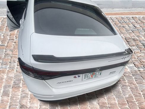 Used 2023 Honda Accord Sport image 12