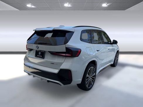 New 2026 BMW X1 xDrive28i w/ Technology Package AWD/4WD image 9