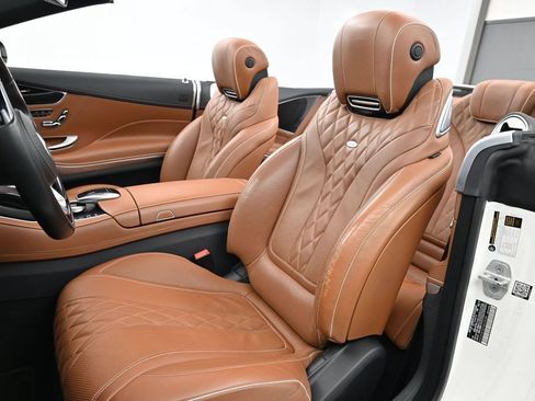 Used 2017 Mercedes-Benz S 550 Cabriolet image 5