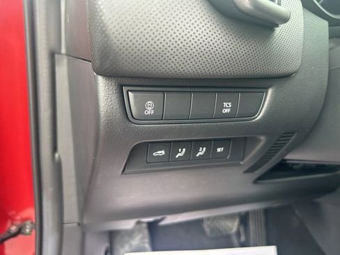 Used 2025 MAZDA CX-50 AWD 2.5 S w/ Premium Package image 23