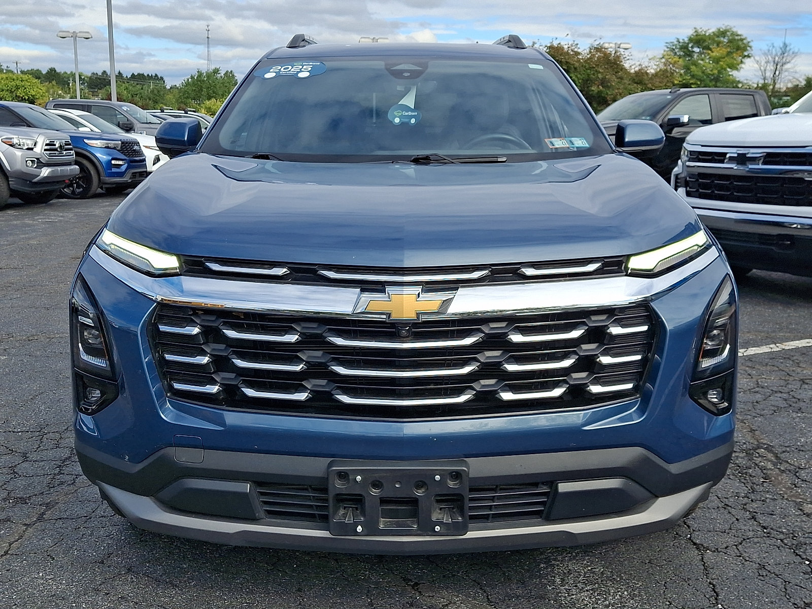 Certified 2025 Chevrolet Equinox LT w/ Convenience Package II AWD/4WD image 2