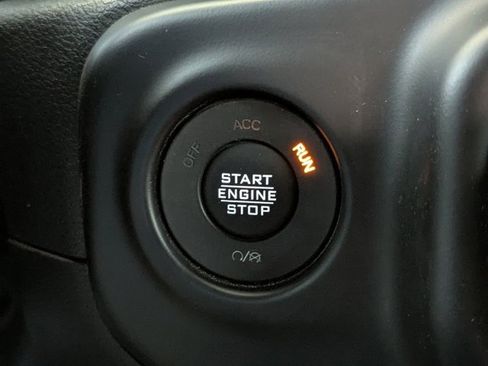 Used 2022 Jeep Gladiator Mojave image 27