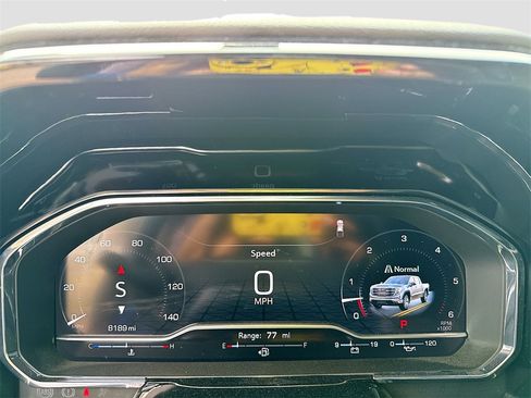 Used 2025 GMC Sierra 1500 SLT image 15