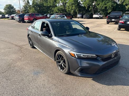 Used 2023 Honda Civic Sport image 13