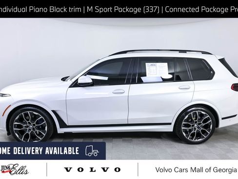 Used 2023 BMW X7 xDrive40i w/ Executive Package AWD/4WD image 3
