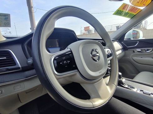 Used 2020 Volvo XC90 T5 Momentum image 19