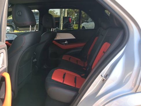 Used 2025 Mercedes-Benz GLE 53 AMG 4MATIC image 14