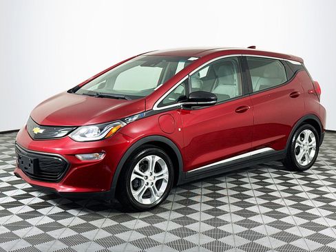 Used 2020 Chevrolet Bolt LT image 4