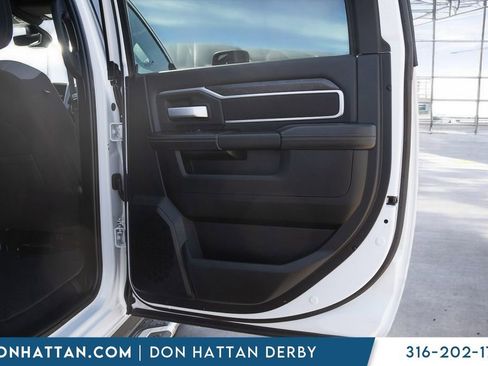 Used 2024 RAM 2500 Big Horn image 22
