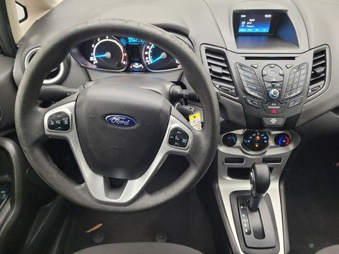 Used 2019 Ford Fiesta SE FWD image 22