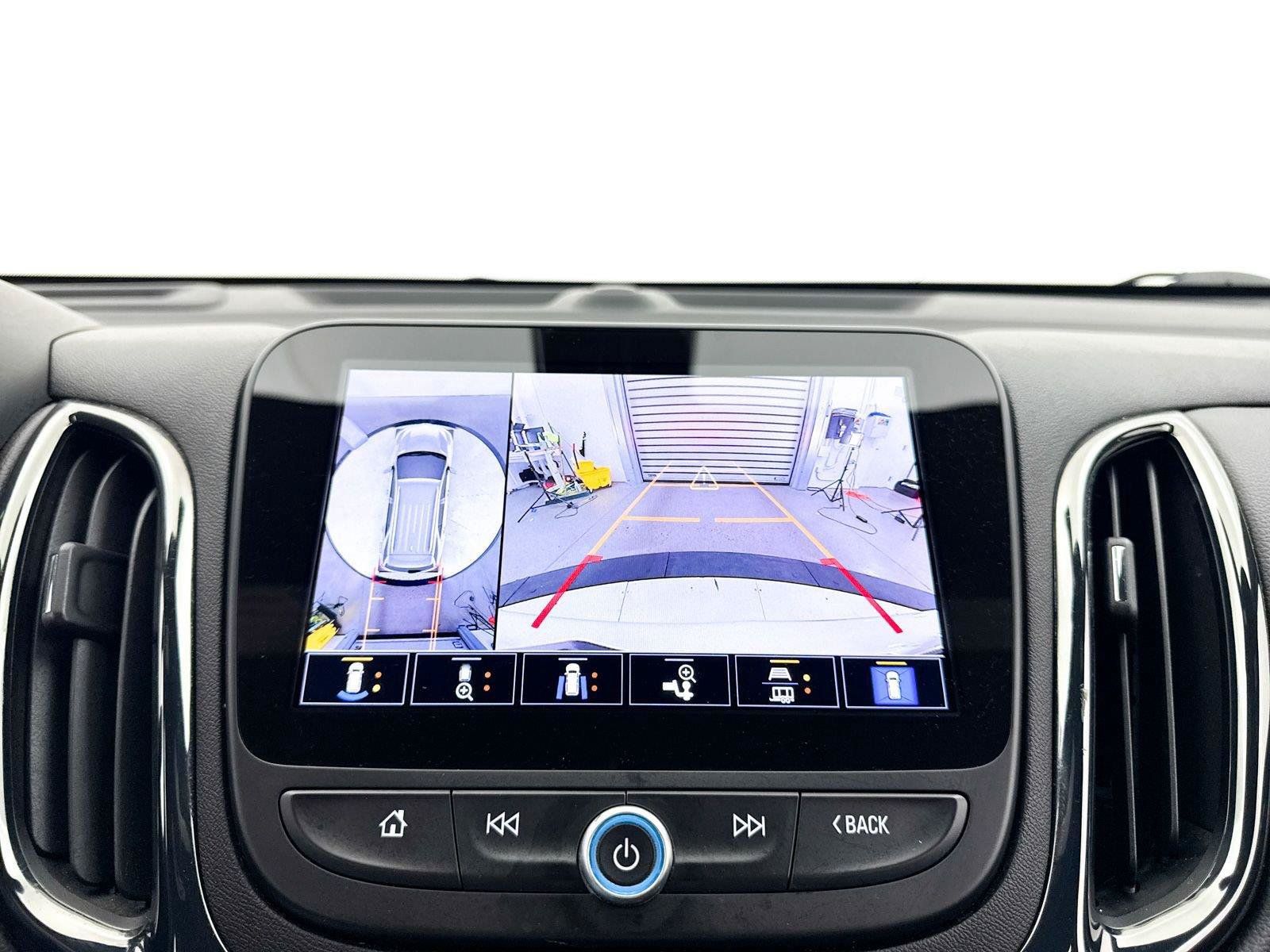 Used 2024 Chevrolet Equinox RS FWD image 22