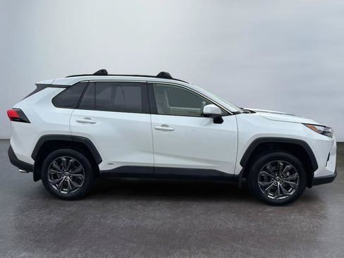 Used 2024 Toyota RAV4 XLE Premium w/ Weather Package AWD/4WD image 4