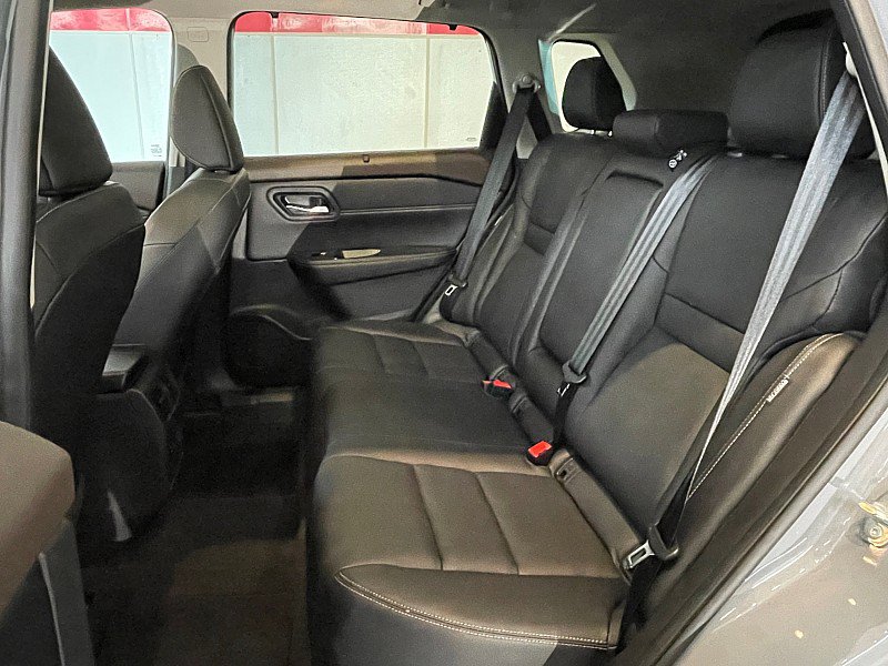Used 2023 Nissan Rogue SL w/ SL Premium Package AWD/4WD image 24