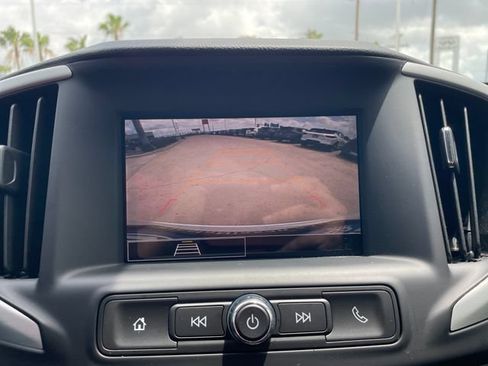 Used 2024 GMC Terrain SLE w/ Driver Convenience Package FWD image 20