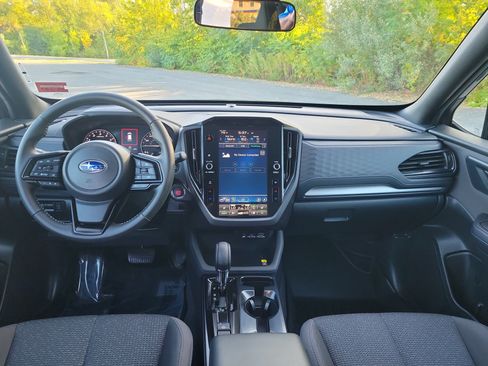 Used 2026 Subaru Forester Premium AWD/4WD image 18