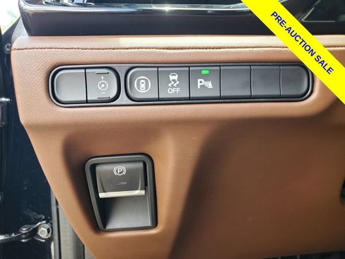 Certified 2023 Acura MDX FWD w/ Technology Package image 23