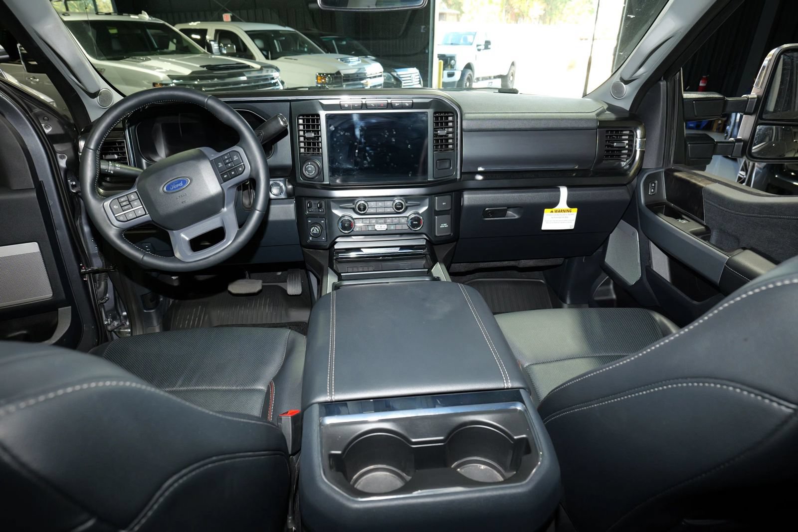 Used 2023 Ford F250 Lariat w/ Lariat Ultimate Package AWD/4WD image 19