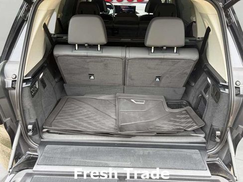 Used 2023 BMW X7 xDrive40i w/ Premium Package AWD/4WD image 7