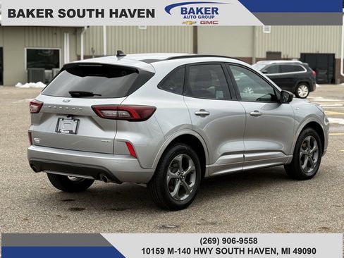 Used 2023 Ford Escape ST-Line image 5