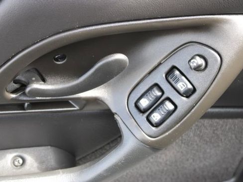 Used 2002 Chevrolet Camaro Z28 w/ Preferred Equipment Group 2 RWD image 13