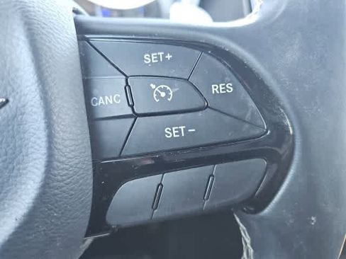 Used 2016 Chrysler 300 S image 14