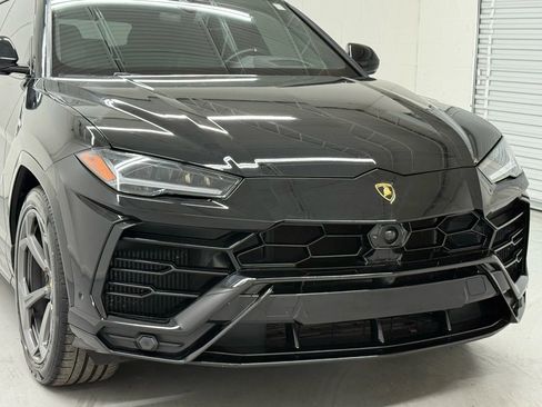 Used 2021 Lamborghini Urus image 70