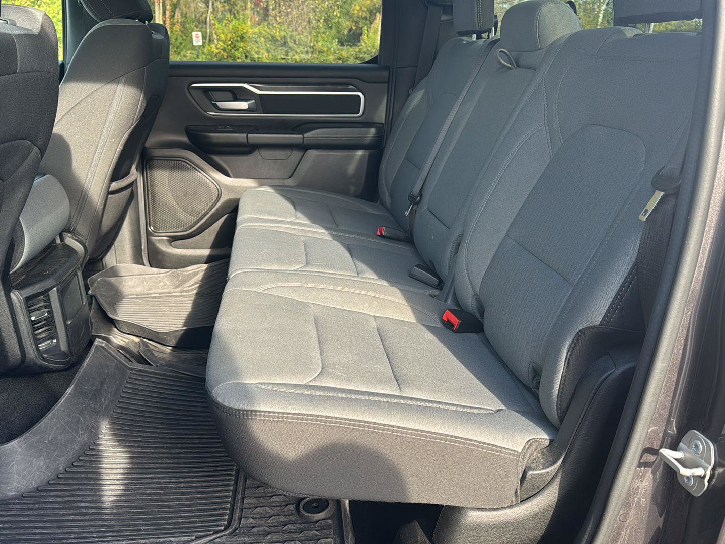 Used 2023 RAM 1500 Big Horn AWD/4WD image 10
