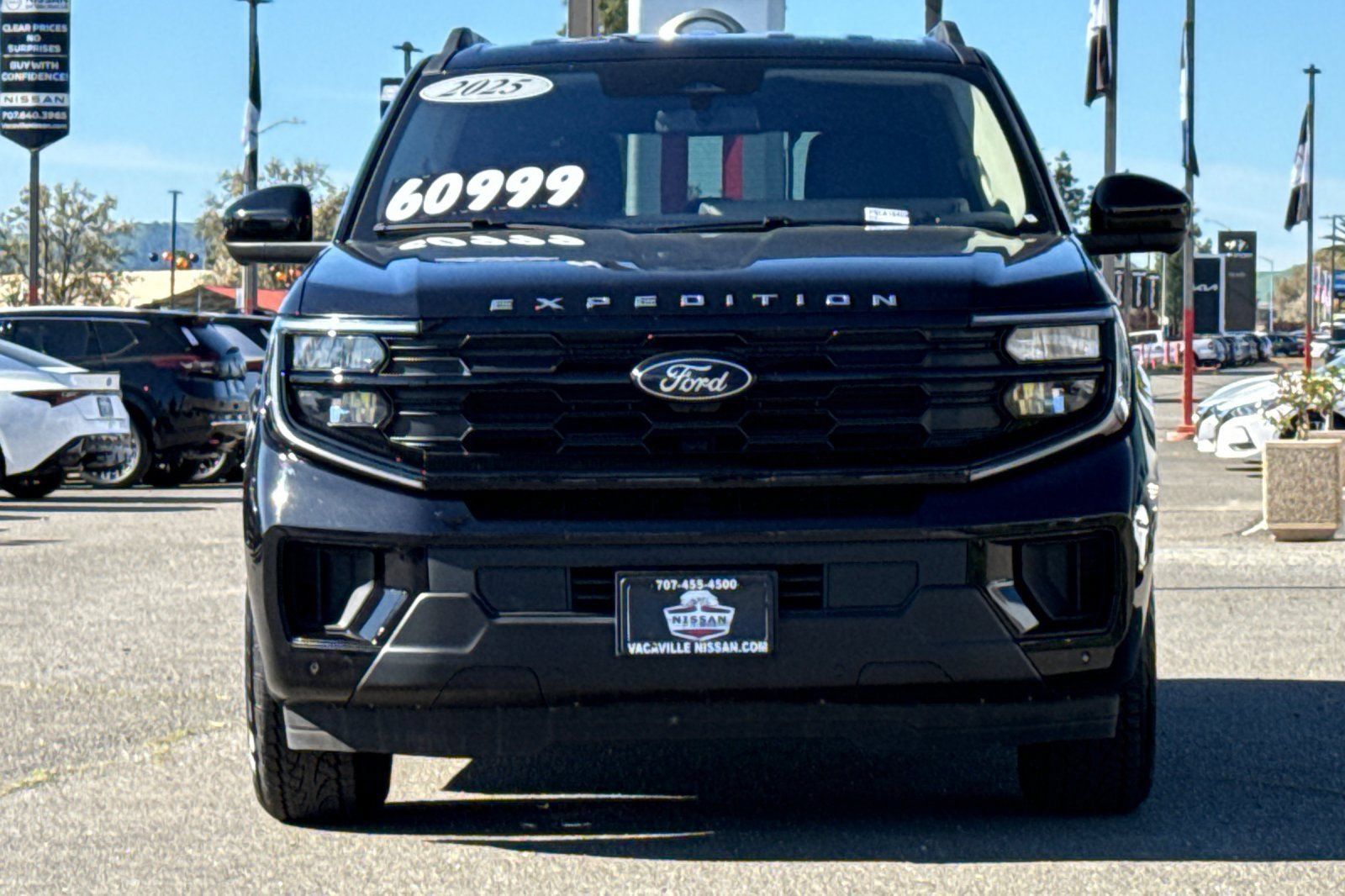 Used 2025 Ford Expedition Active AWD/4WD image 11