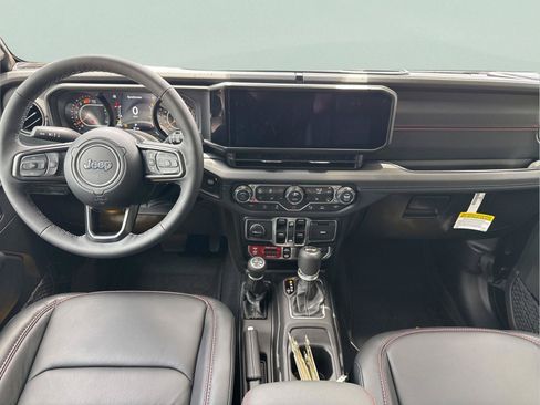 New 2026 Jeep Wrangler Unlimited Rubicon AWD/4WD image 9