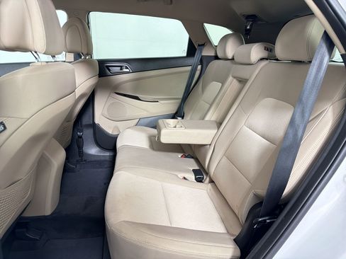 Used 2018 Hyundai Tucson SE image 13