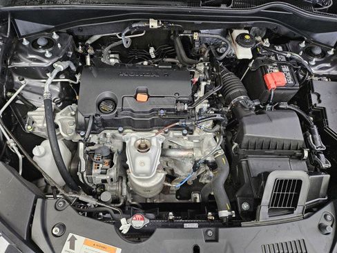 Used 2024 Honda HR-V LX image 7