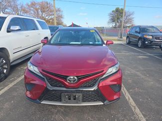 Used 2018 Toyota Camry XSE video 2
