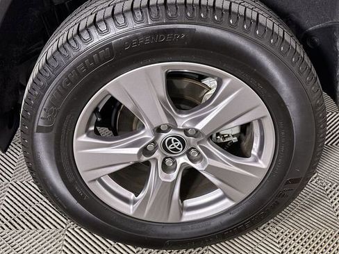 Used 2023 Toyota RAV4 XLE image 66