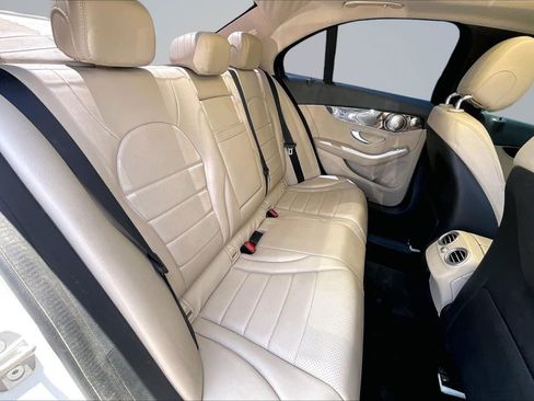 Used 2017 Mercedes-Benz C 300 Sedan image 27