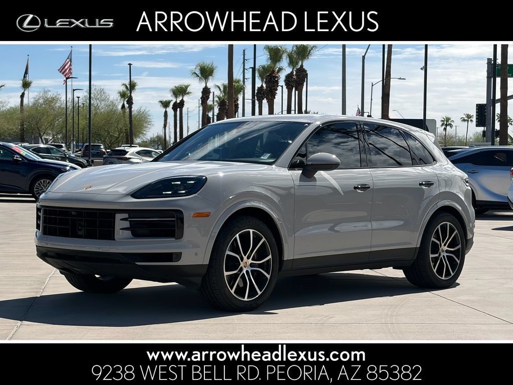 Used 2024 Porsche Cayenne AWD/4WD image 1