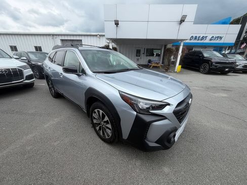Used 2024 Subaru Outback Limited XT AWD/4WD image 7
