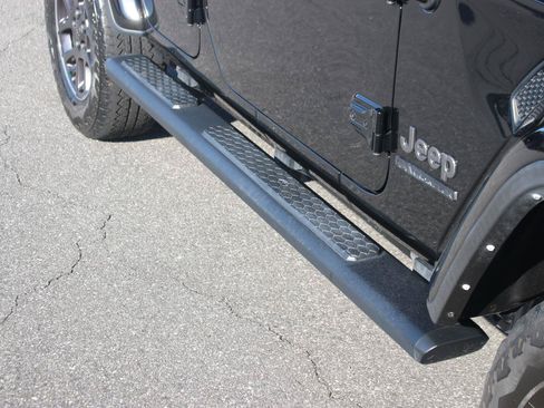 Used 2021 Jeep Wrangler Unlimited Sport AWD/4WD image 10
