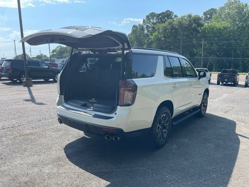 Used 2022 Chevrolet Tahoe Z71 w/ Z71 Off-Road Package AWD/4WD image 38