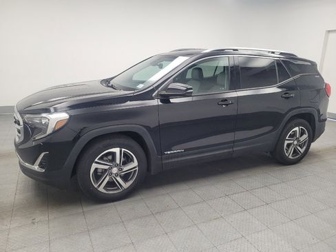 Used 2020 GMC Terrain SLT w/ Preferred Package FWD image 2