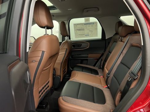 New 2025 Ford Bronco Sport Outer Banks w/ Outer Banks Tech Package+ image 32