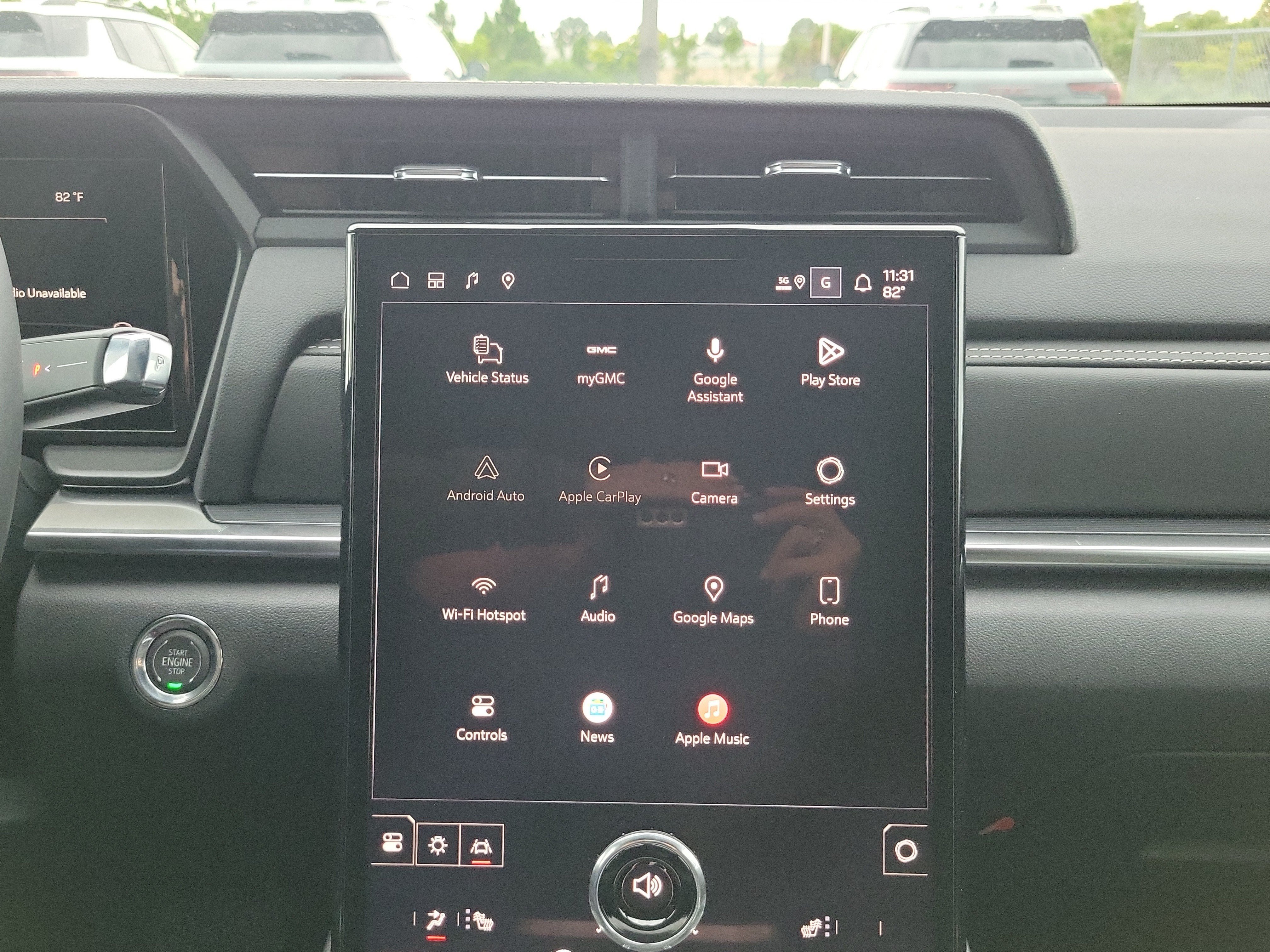 New 2027 GMC Terrain Elevation FWD image 11