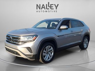 Used 2022 Volkswagen Atlas Cross Sport SE w/ Panoramic Sunroof Package video 1