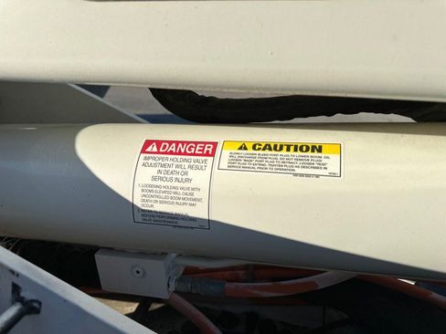 Used 2011 RAM 5500 2WD Regular Cab w/ ST Decor Group image 18